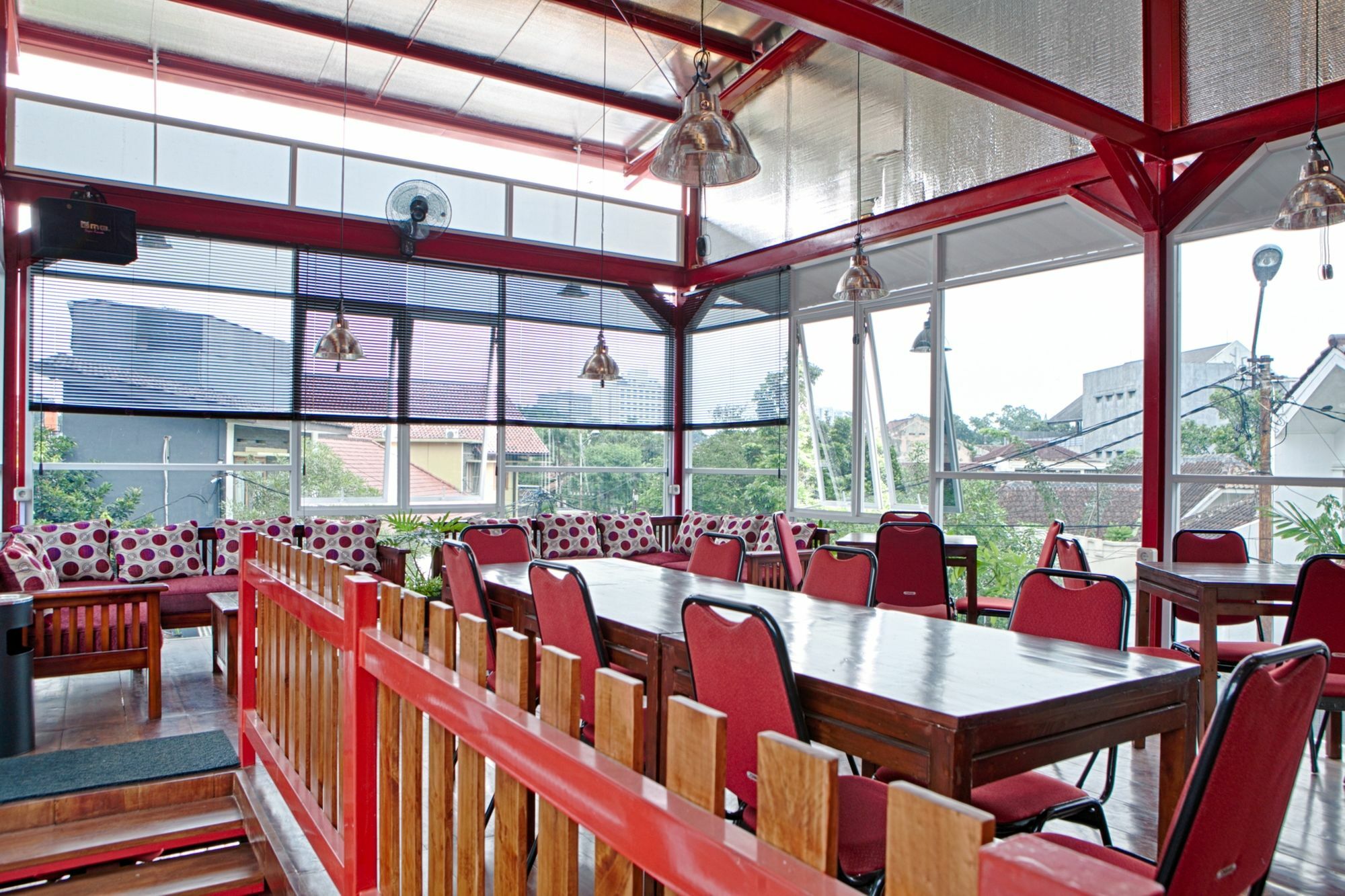 Reddoorz Near Riau Street Wisma tamu